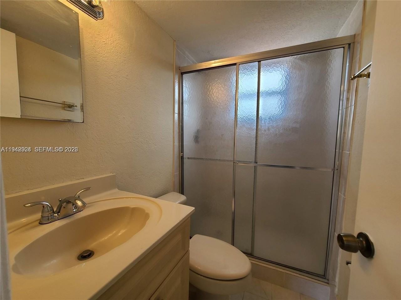 2710 W 60th Pl #202 - Photo 6 of 11