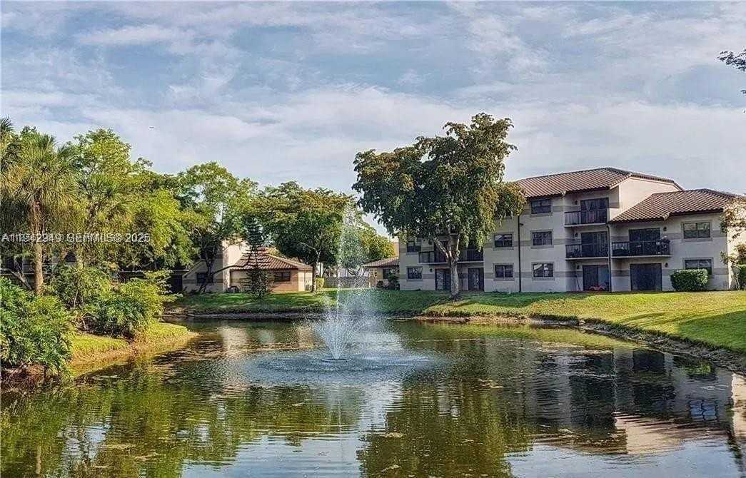 9937 Nob Hill Pl #1637 - Photo 3 of 50