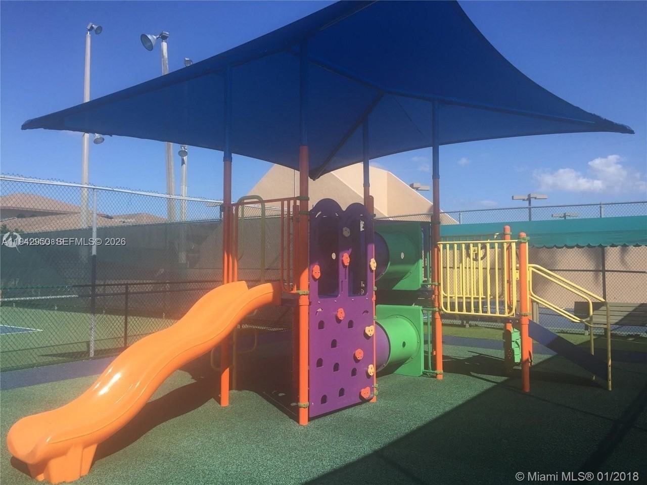 2342 Nw 36th Ave #2342 - Photo 4 of 5