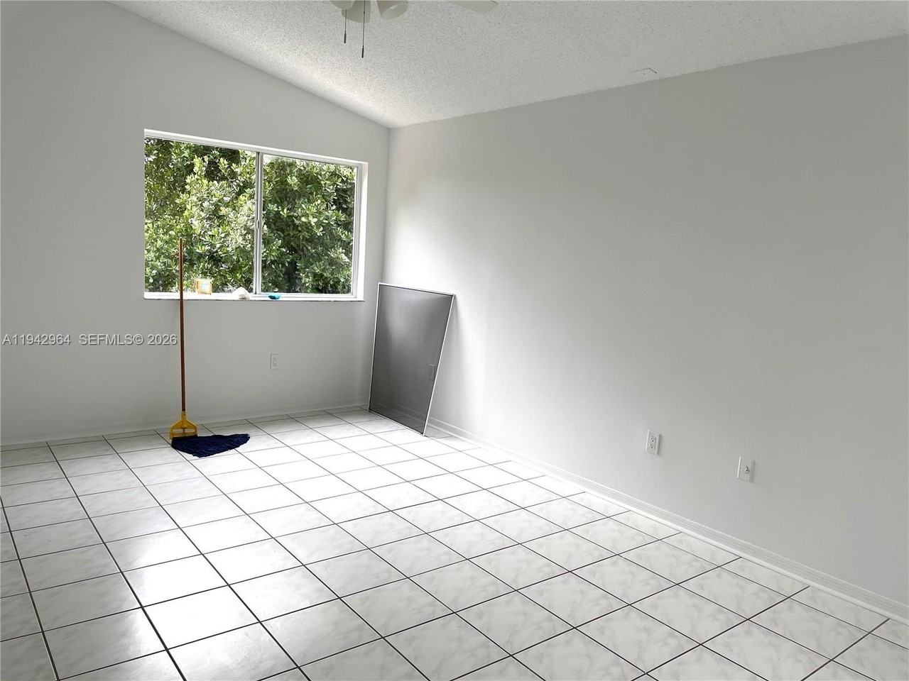 15870 Sw 85th Ln #0 - Photo 7 of 18