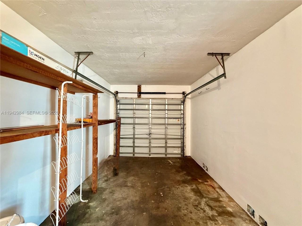 12111 Sw 107th St - Photo 2 of 27