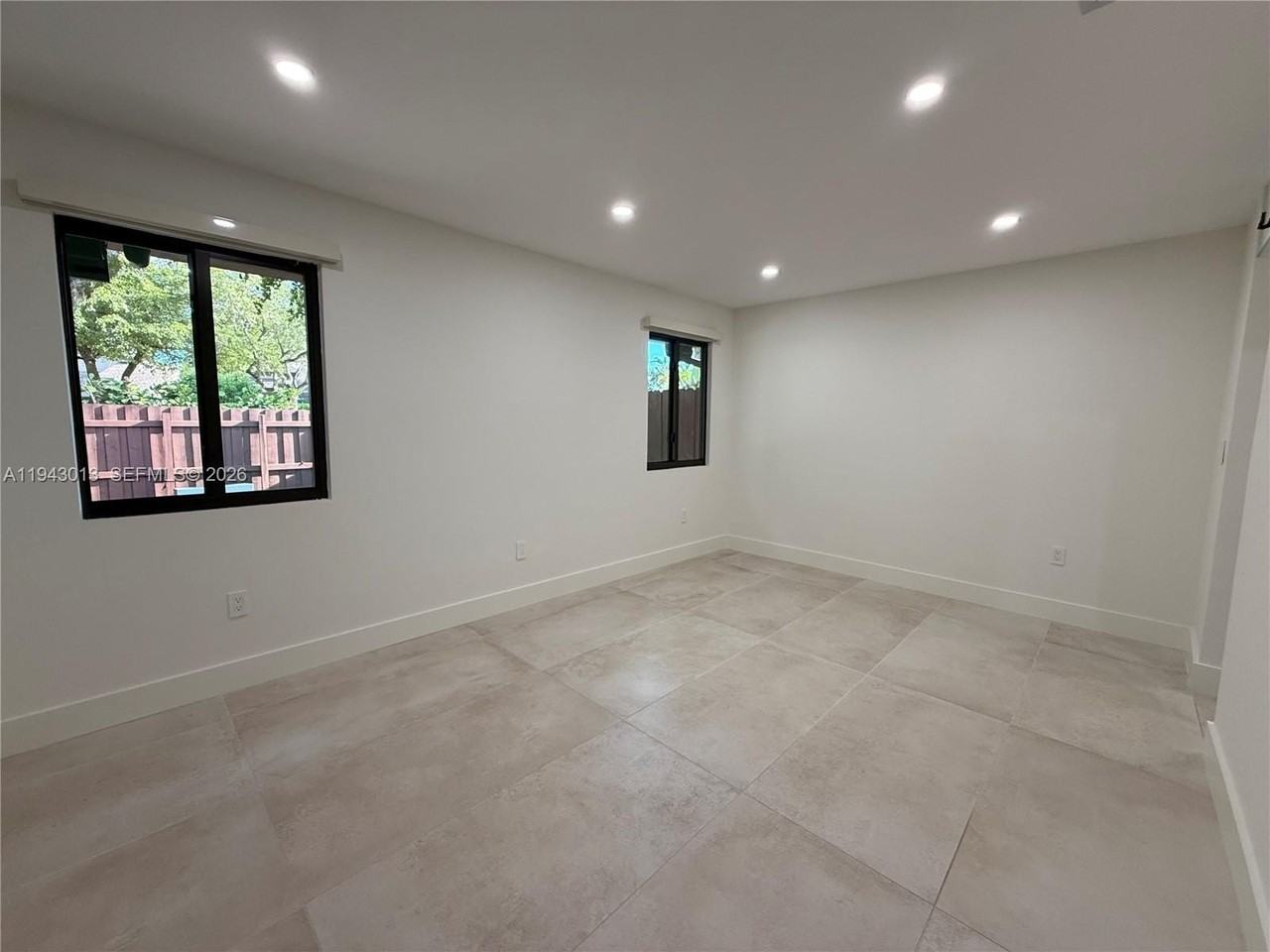 9208 Sw 132nd St - Photo 7 of 24