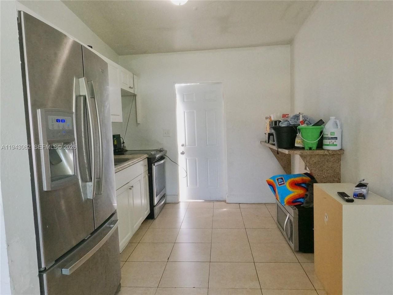 10450 Sw 182nd St - Photo 6 of 18