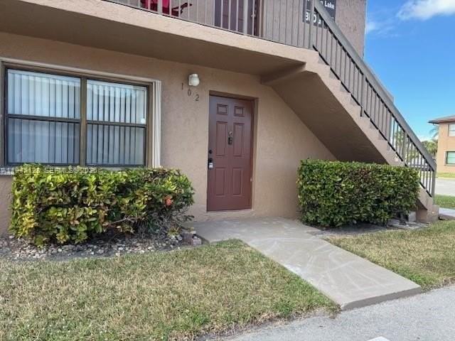 10057 Winding Lake Rd #102 - Photo 7 of 22