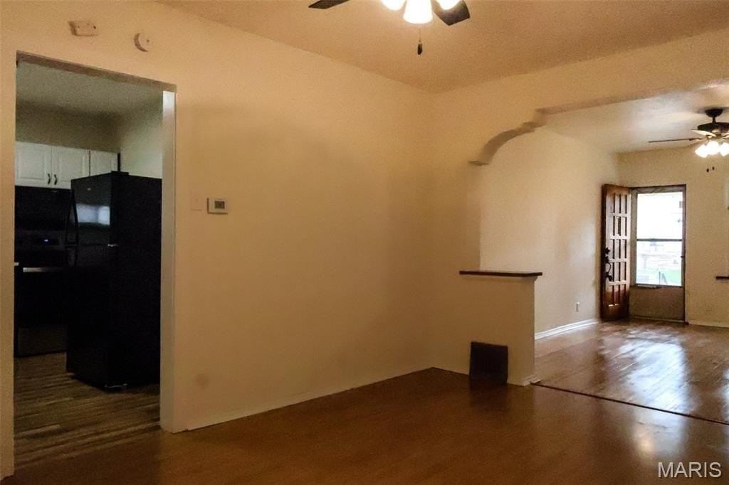 6418 Hoffman Ave - Photo 4 of 19