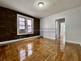 24 Thayer St - Photo 1 of 1