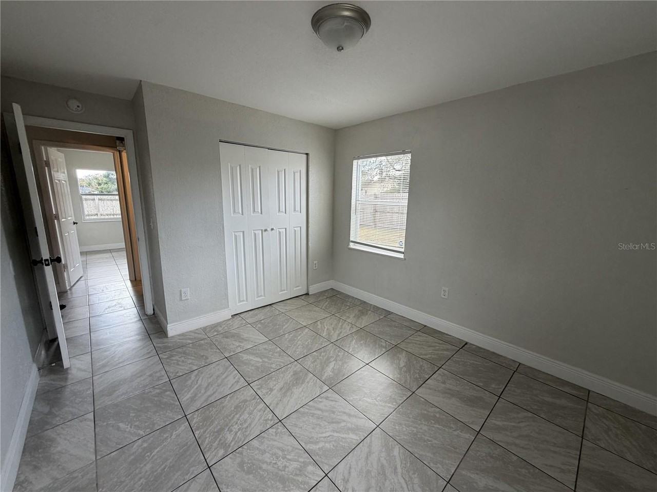 1112 Martin St - Photo 7 of 21