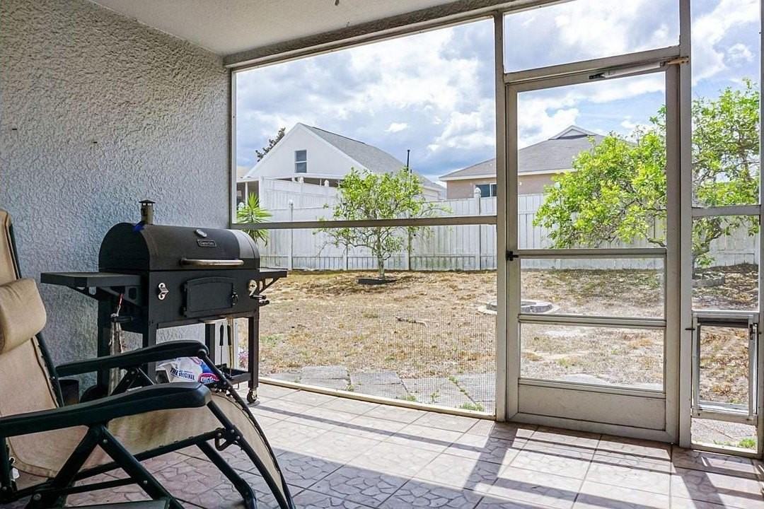 205 Nicholson Dr - Photo 5 of 14