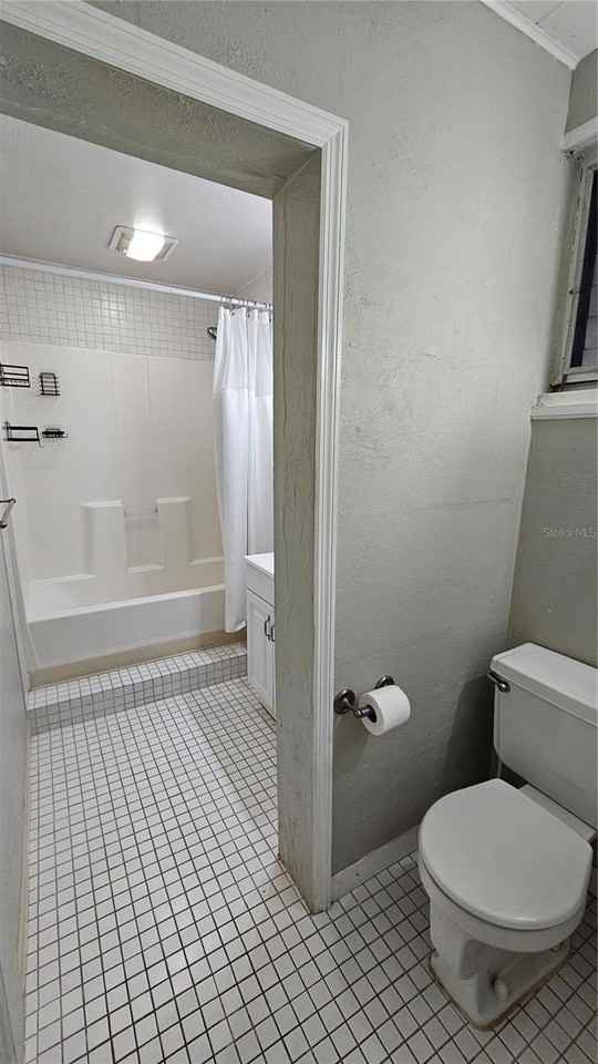 1413 S Warren Ave - Photo 7 of 17