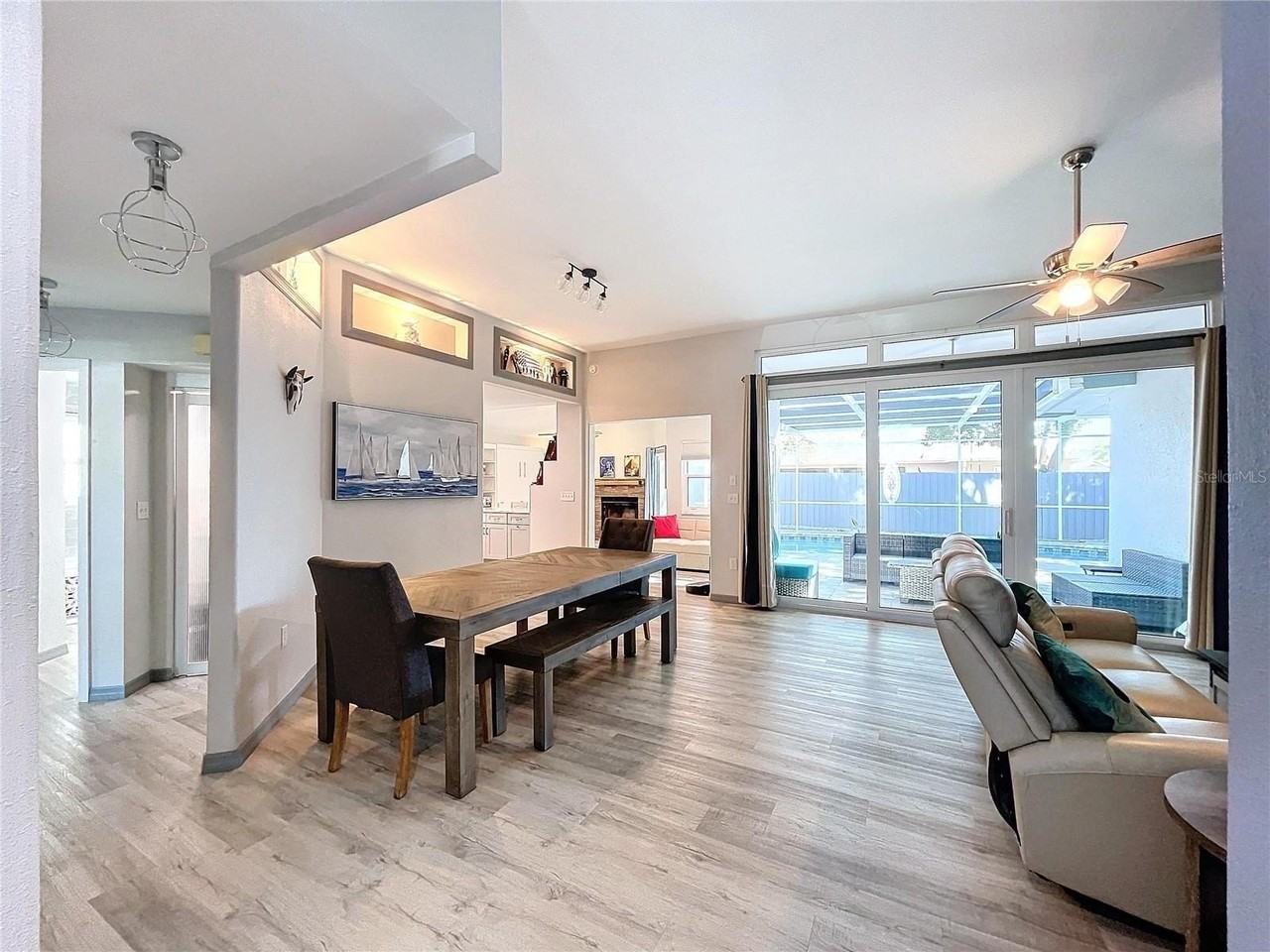 4908 Harbor Woods Dr - Photo 5 of 50