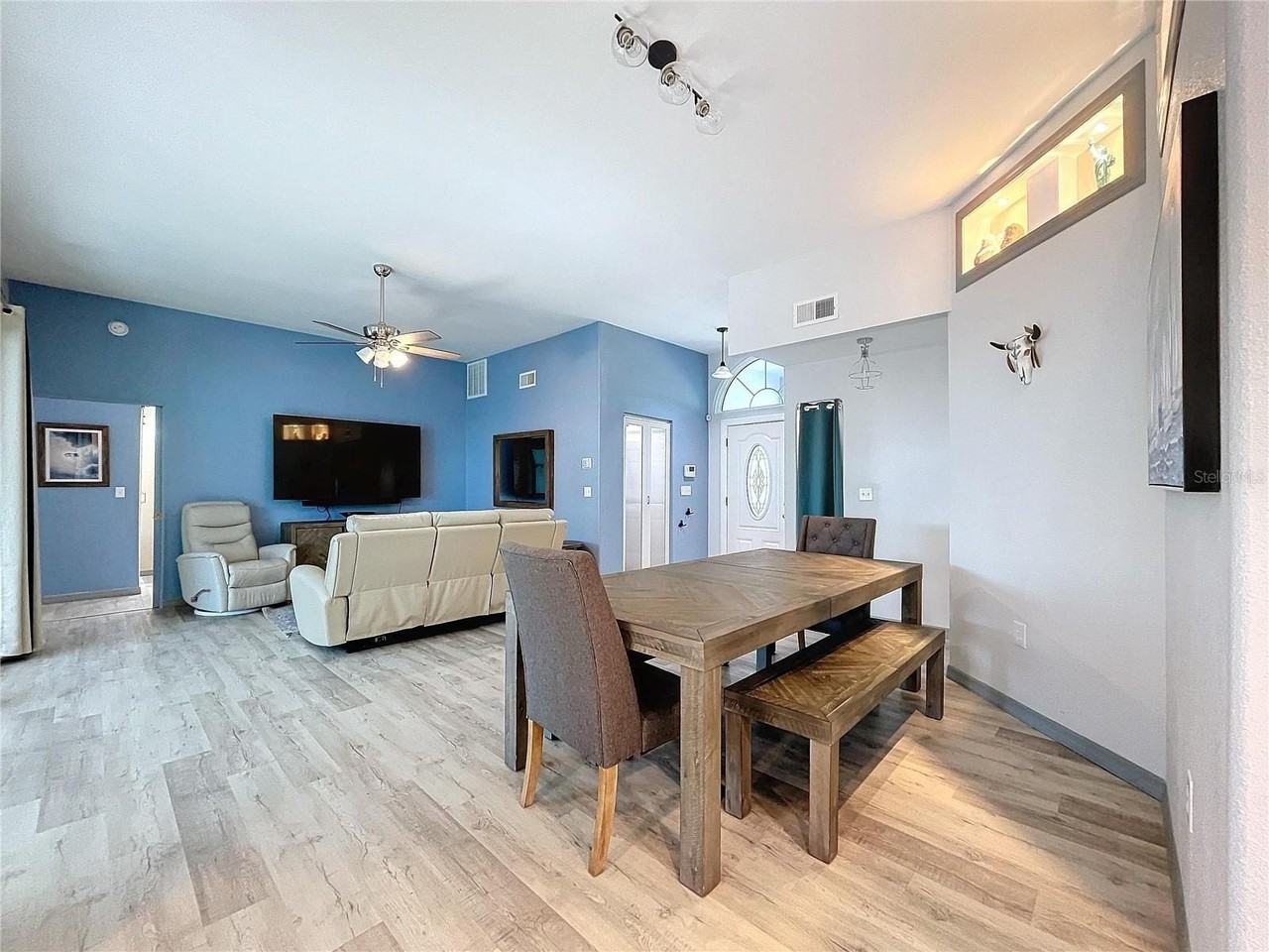 4908 Harbor Woods Dr - Photo 6 of 50