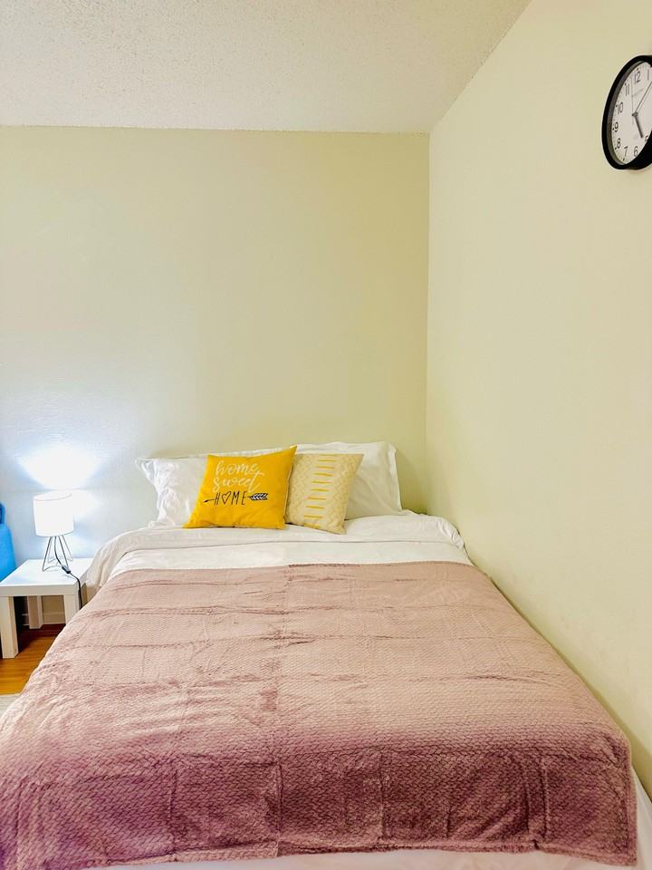 Red River St - Photo 4 of 5