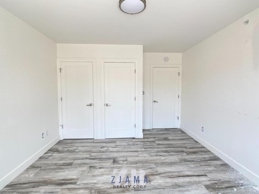 106 Remsen Ave - Photo 2 of 6