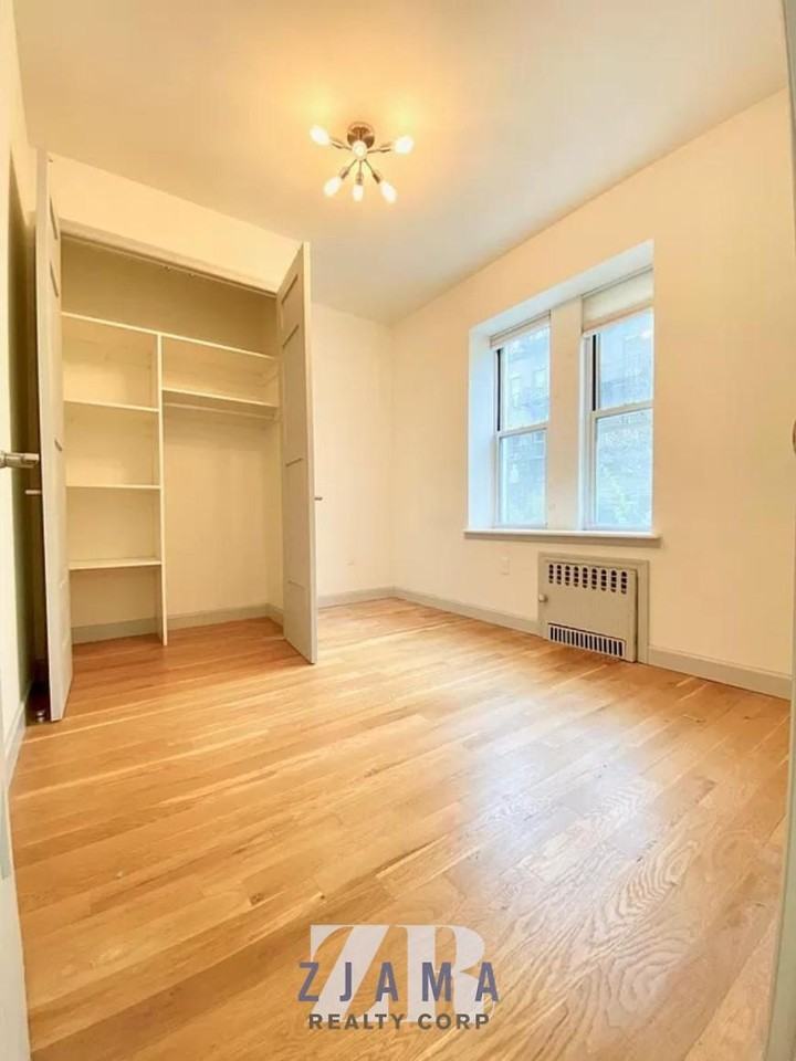 68 W 107th St - Photo 3 of 5