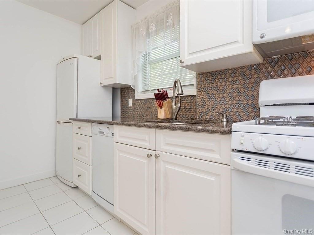 6751 223rd Pl 1st Fl #1stFL - Photo 2 of 14