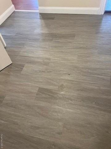 10305 101st Ave 2nd Fl #2ndFL - Photo 4 of 7