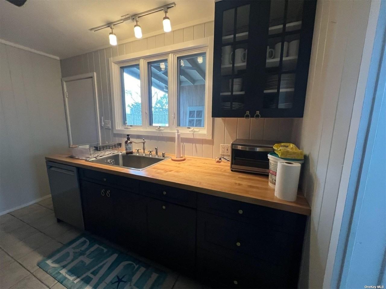 101 Bungalow Walk - Photo 4 of 21