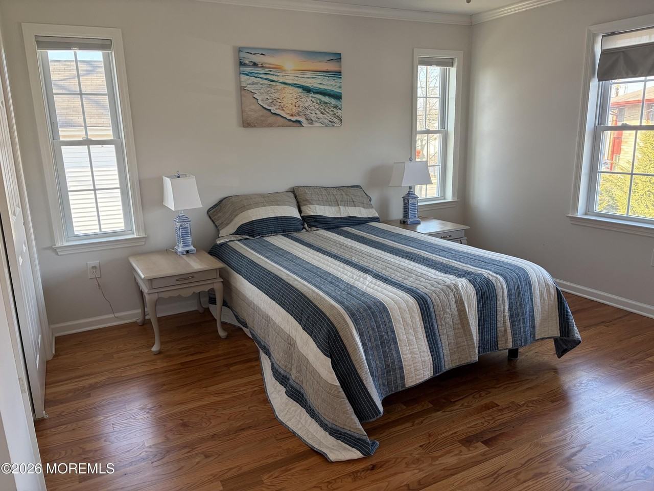 504 N Lake Dr - Photo 5 of 9