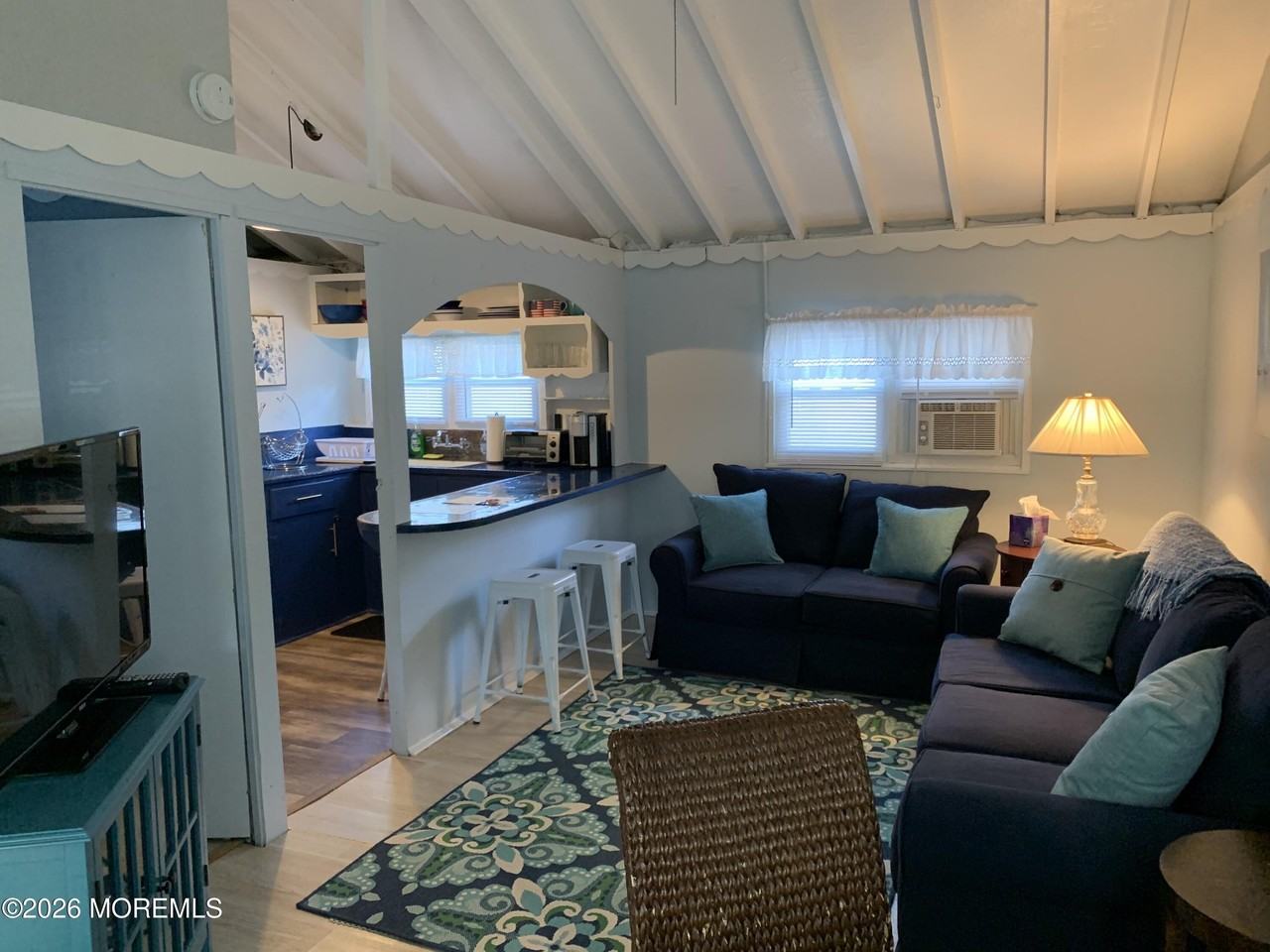 600 Monmouth Avenue unit: Cottage - Photo 4 of 4