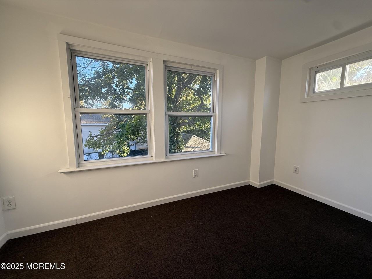 604 Irving Pl - Photo 5 of 12