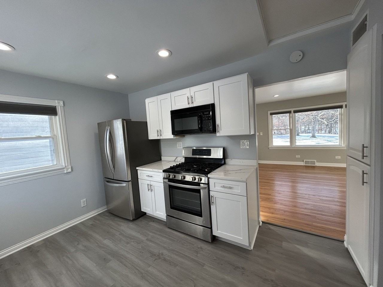 807 Elm Ave - Photo 7 of 23