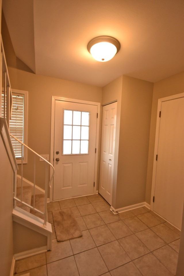 1625 College Green Dr - Photo 2 of 23