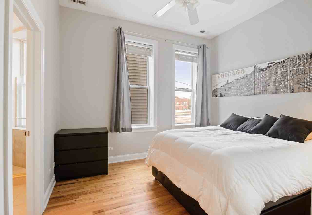 3734 N Clifton Ave Apt 2 #2 - Photo 7 of 12