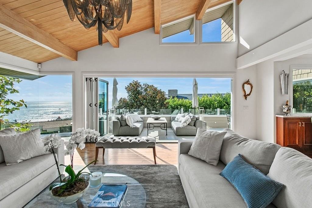 1010 Emerald Bay - Photo 6 of 50