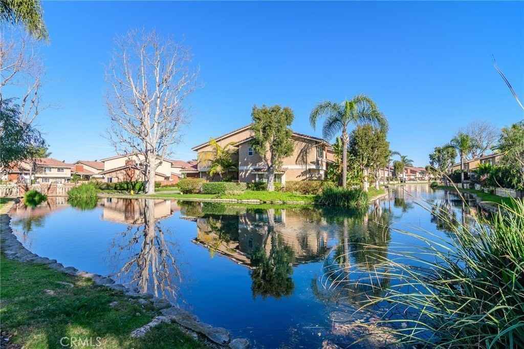 7802 Bayport Dr #28 - Photo 4 of 42