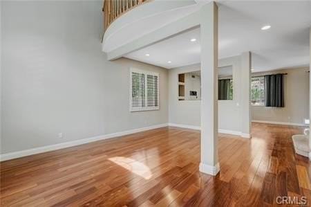 135 Melrose Dr - Photo 2 of 22