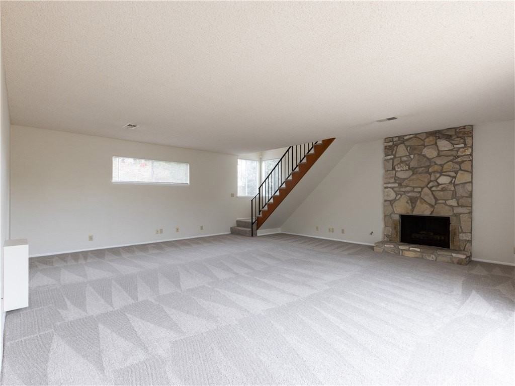 5322 Harvard Ave - Photo 5 of 25