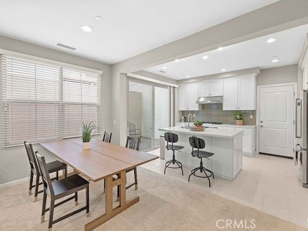 156 Outwest - Photo 2 of 21