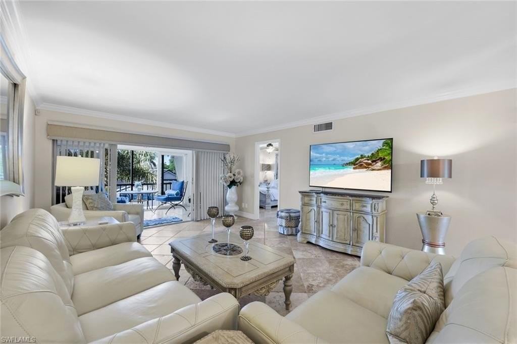 4200 Belair Ln Apt 316 #316 - Photo 7 of 18