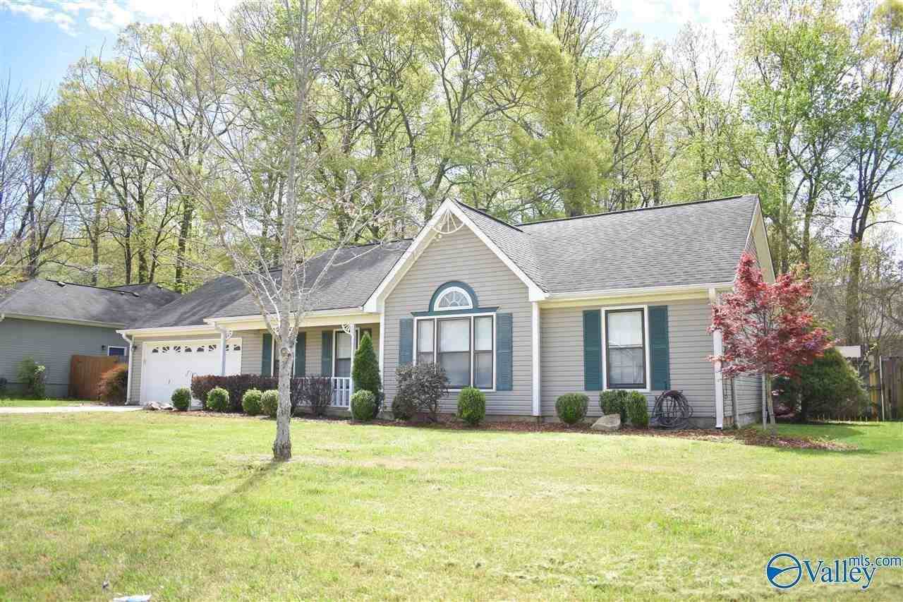 105 Buttercup Ln - Photo 2 of 33