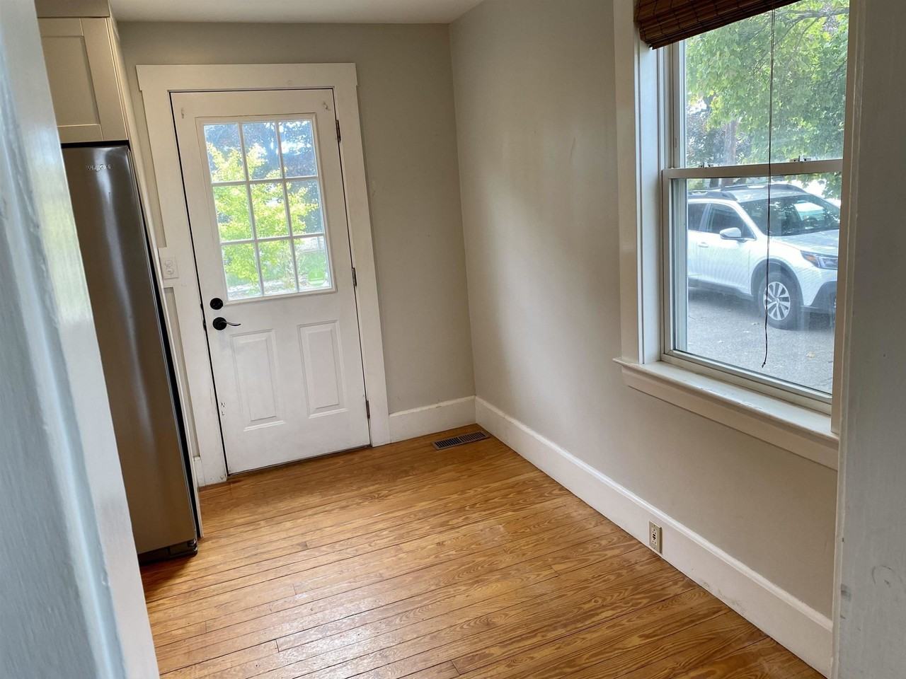 25 Concord Way - Photo 6 of 28