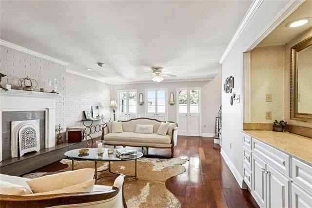 3924 Pharr St - Photo 6 of 31