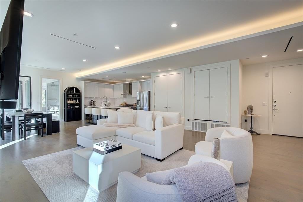 3923 Cole Ave #103 - Photo 2 of 40