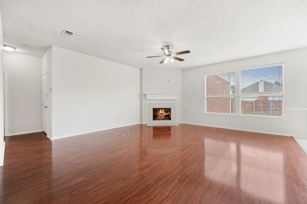 433 Spring Air Dr - Photo 7 of 27