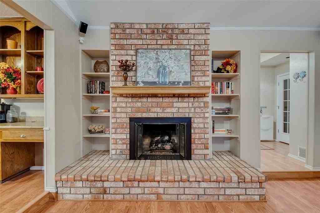 5718 Sagebrush Trl - Photo 7 of 26