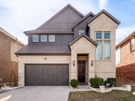 featured image of 2152 Bailey St