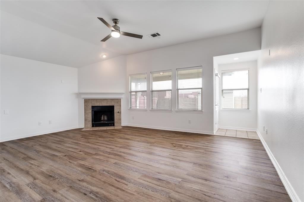 229 Bluefinch Dr - Photo 2 of 23