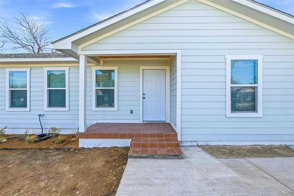 4324 Crenshaw Ave - Photo 5 of 20