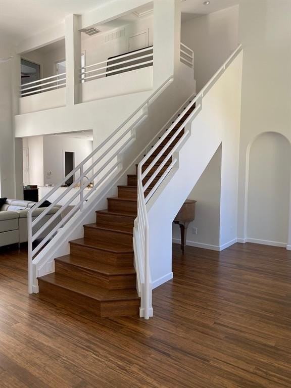 4008 Naples Dr - Photo 2 of 15