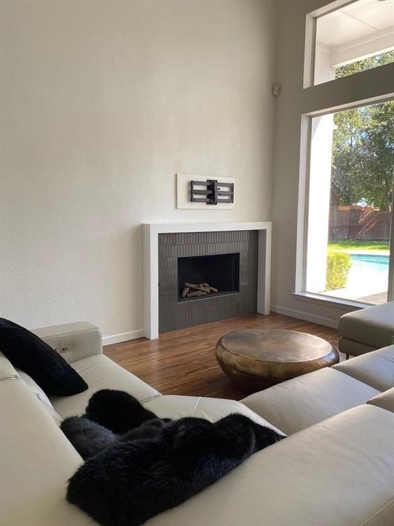 4008 Naples Dr - Photo 5 of 15