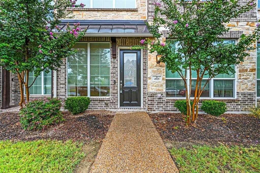 4925 Mckinney Hollow Dr - Photo 3 of 40