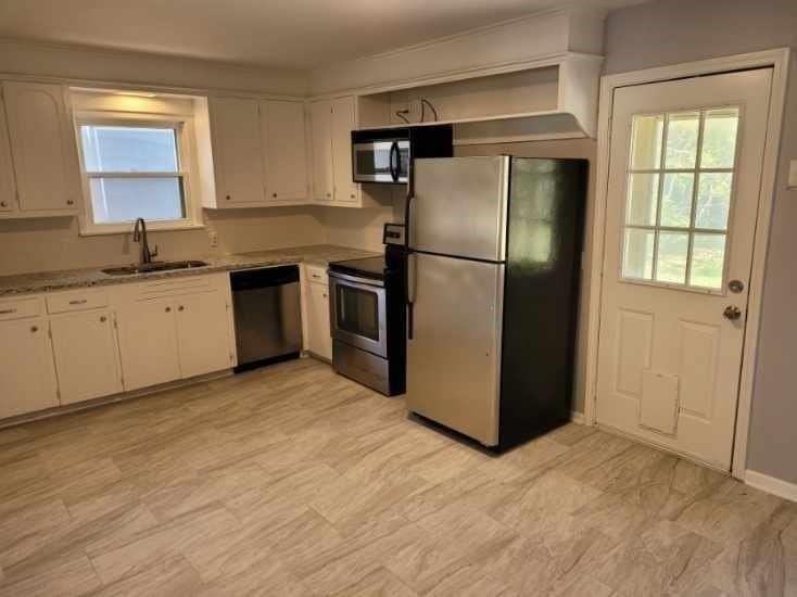 5624 Durham Ave - Photo 4 of 13