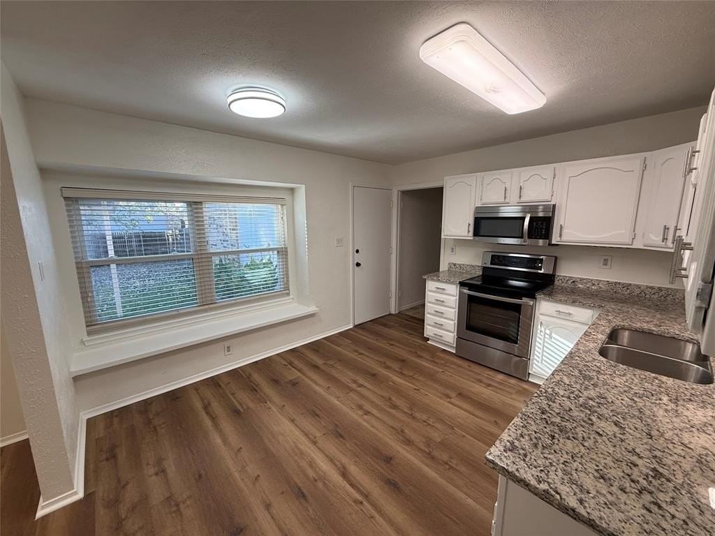 1316 Clearview Dr - Photo 6 of 21