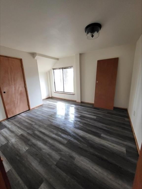 10081 Jacobs Ln - Photo 6 of 8