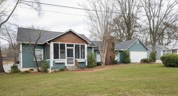 featured image of 402 Laurel St