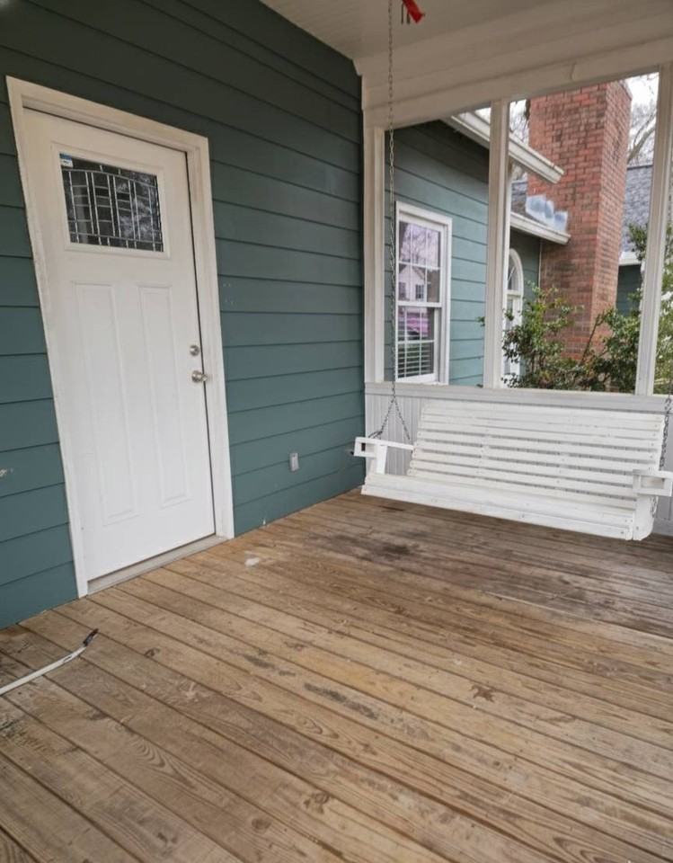 402 Laurel St - Photo 3 of 37